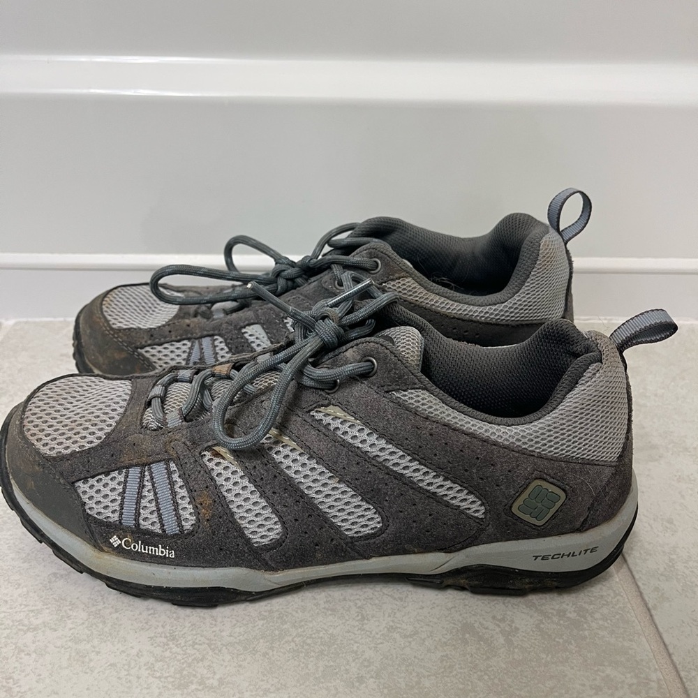 Columbia Women’s Hiking Boots Size 9